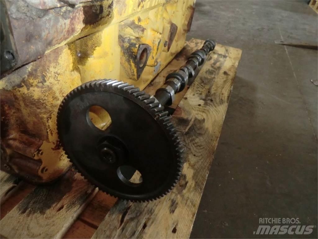 CAT D333 Motorlar
