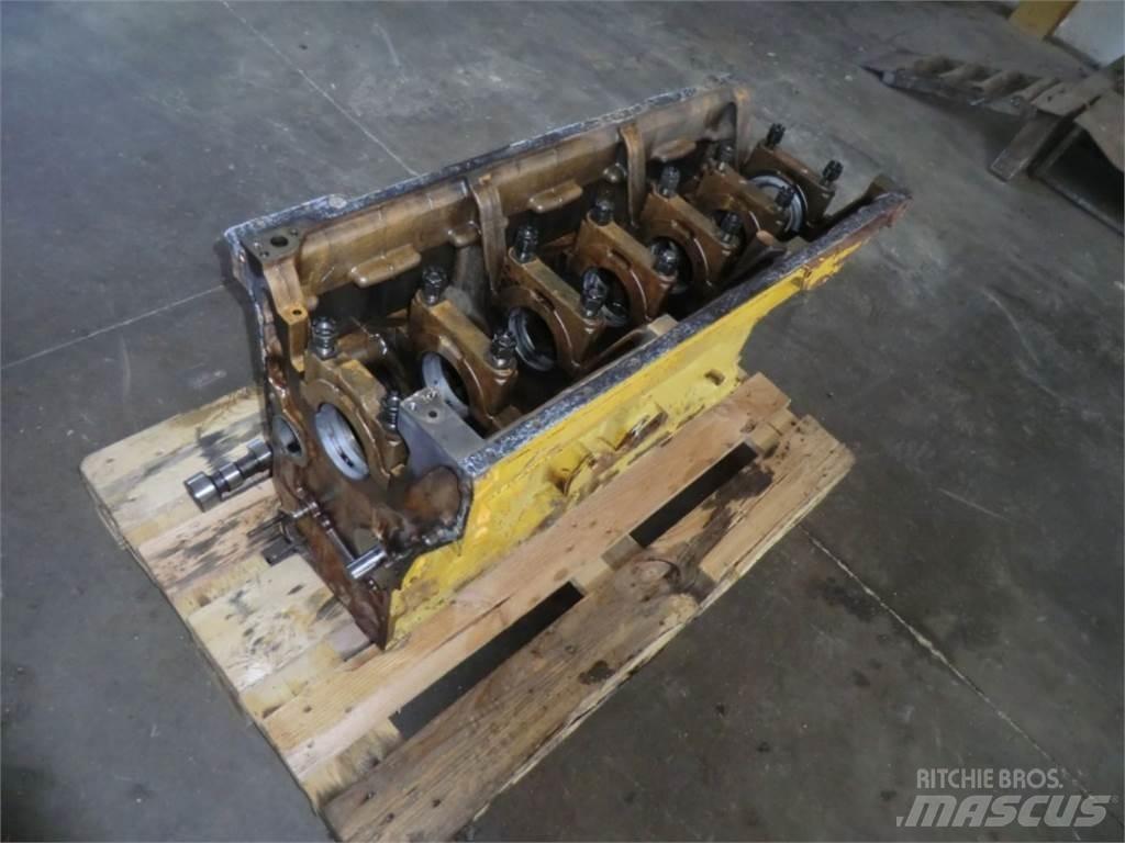 CAT D333 Motorlar