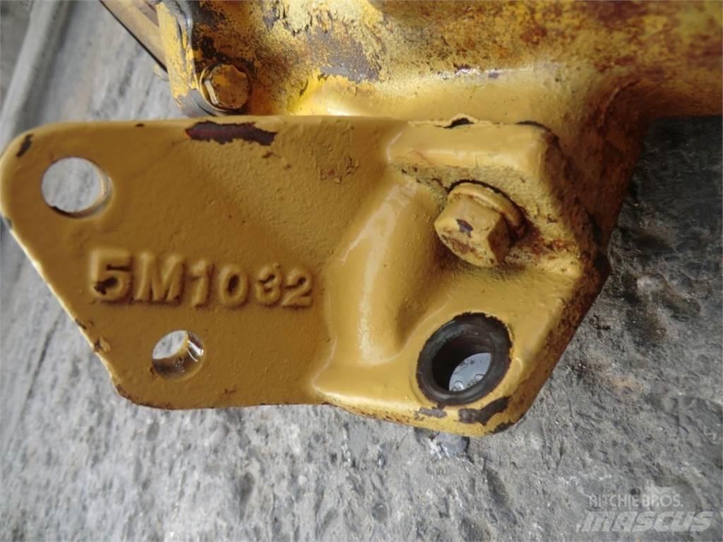 CAT D333 Motorlar