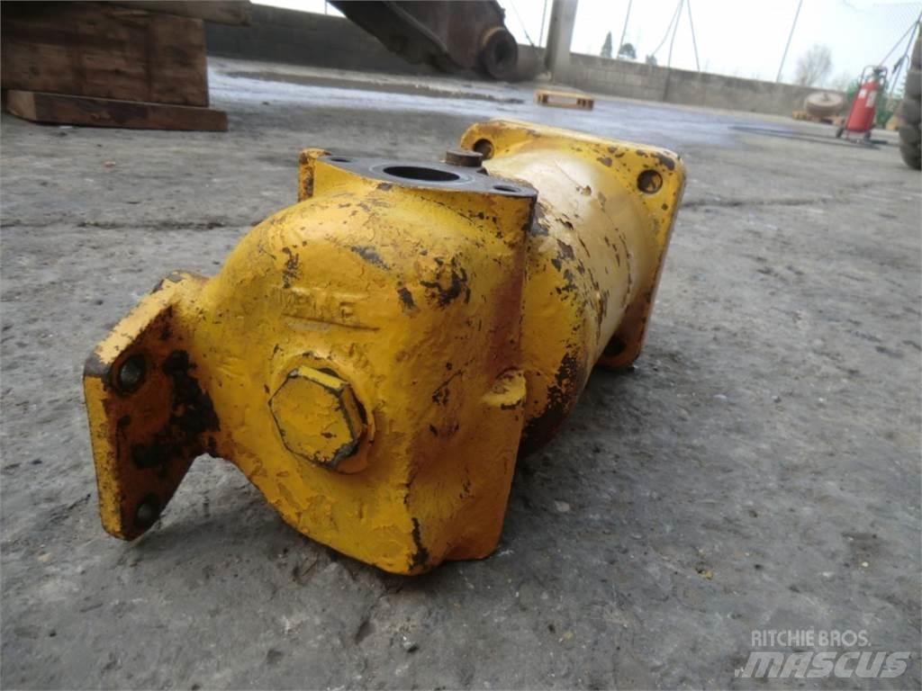 CAT D333 Motorlar