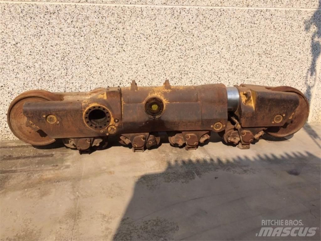 CAT  D8L Paletler