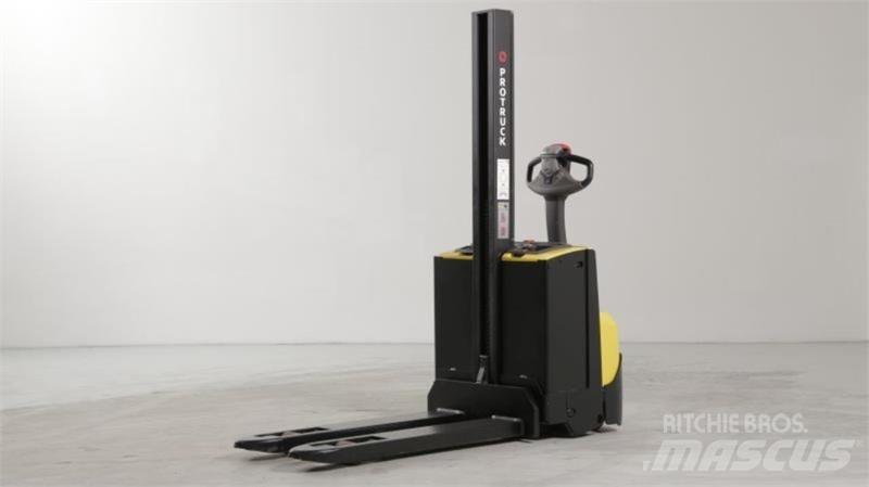 BT SWE080L Akülü depo ekipmanları