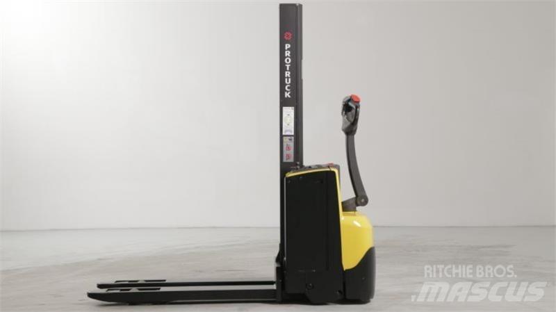 BT SWE080L Akülü depo ekipmanları