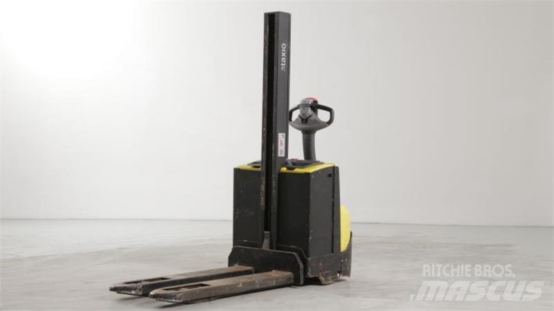BT SWE080L Akülü depo ekipmanları