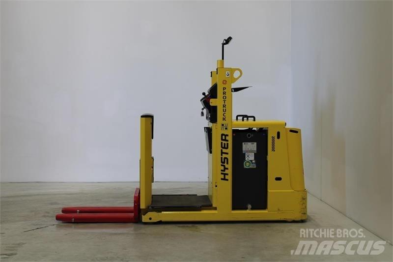 Hyster K1.0L Düsük seviye siparis toplayici