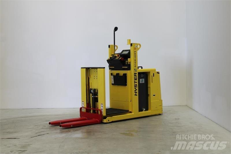 Hyster K1.0L Düsük seviye siparis toplayici