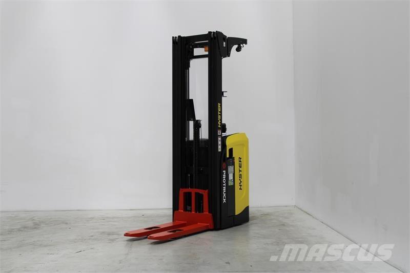 Hyster RS1.6 Akülü depo ekipmanları