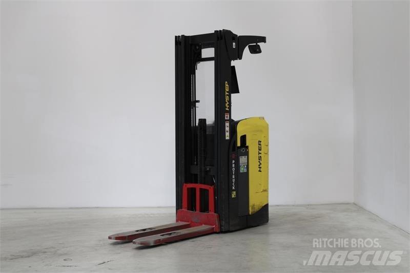 Hyster RS1.6 Akülü depo ekipmanları
