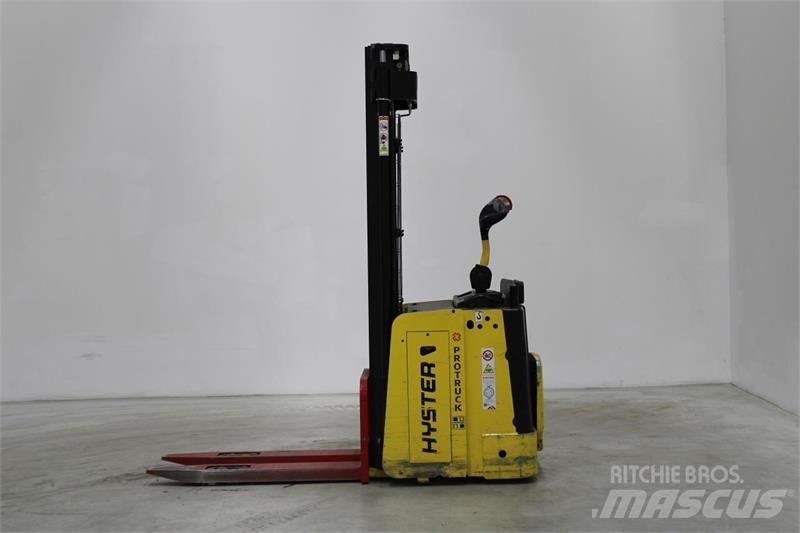 Hyster S1.5S Akülü depo ekipmanları