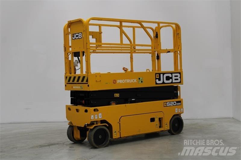 JCB S2032E Makasli platformlar