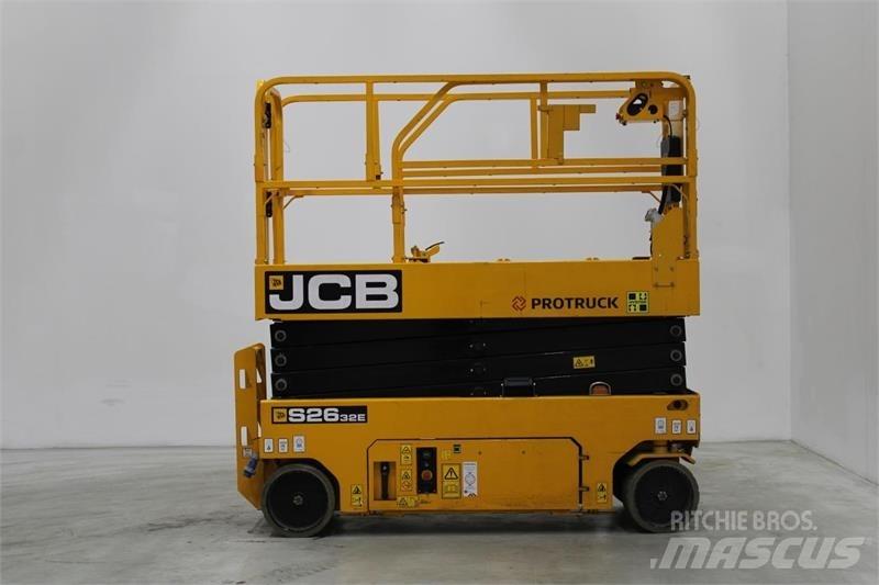 JCB S2032E Makasli platformlar