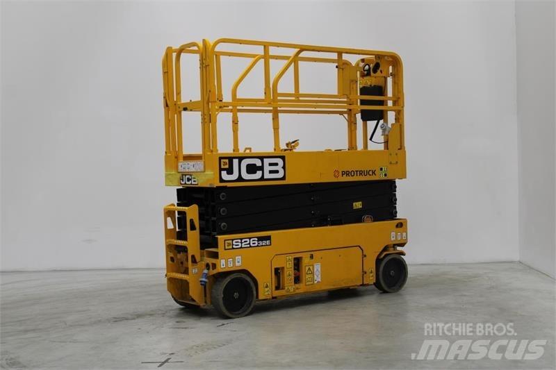 JCB S2032E Makasli platformlar