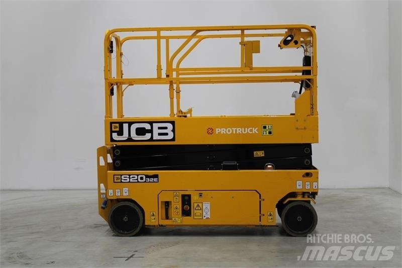 JCB S2032E Makasli platformlar