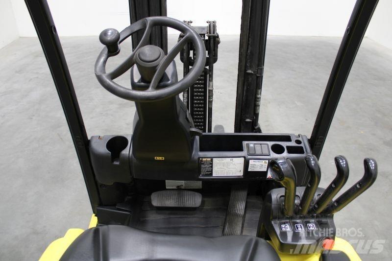 Yale ERP16VF Elektrikli forkliftler