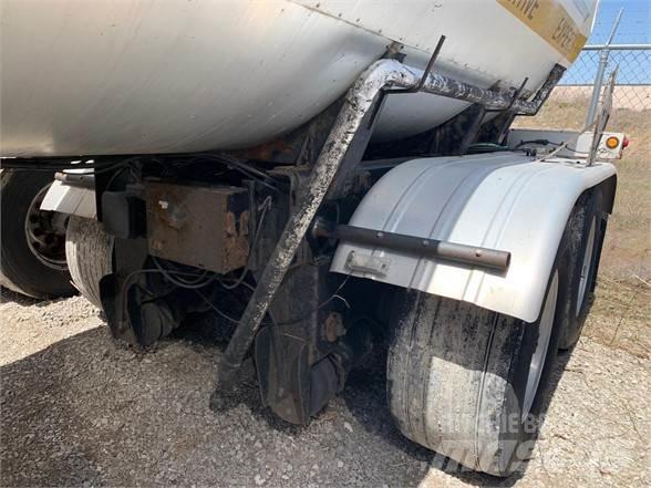 Etnyre STEEL 7,500 Tanker yari çekiciler