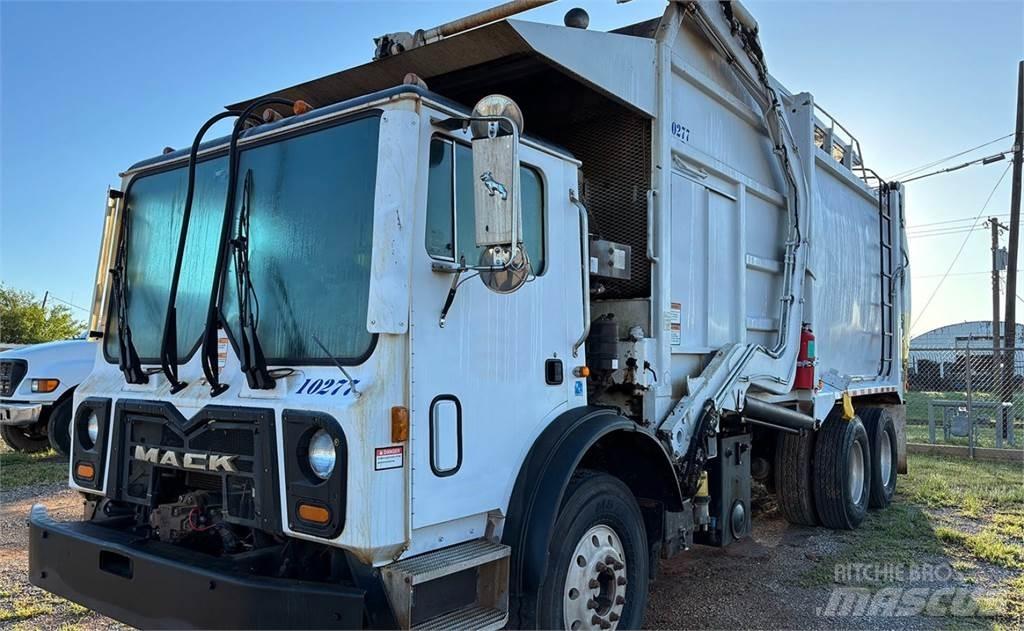 Mack 600 Atik kamyonlari
