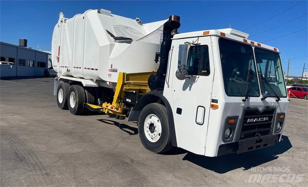 Mack LEU613 Atik kamyonlari