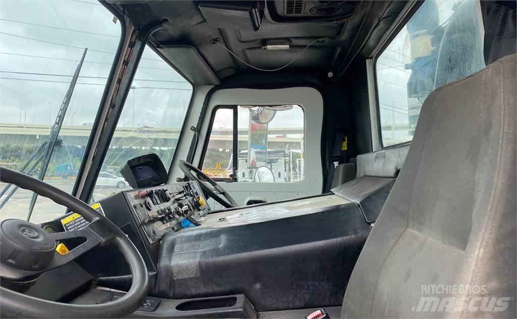 Mack LEU613 Atik kamyonlari