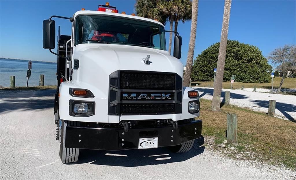 Mack MD6 Polipler