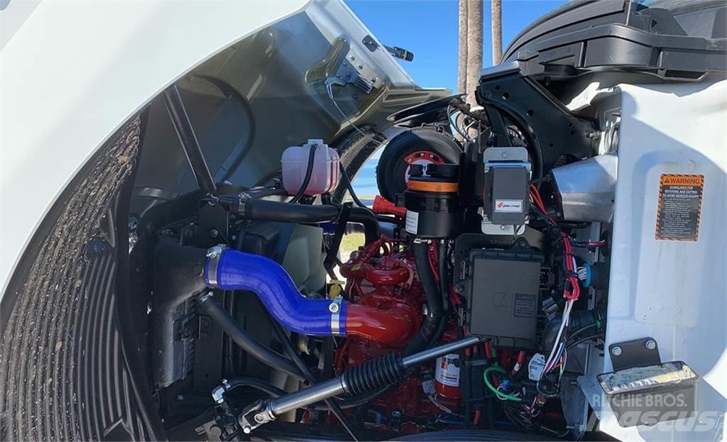 Mack MD7 Polipler