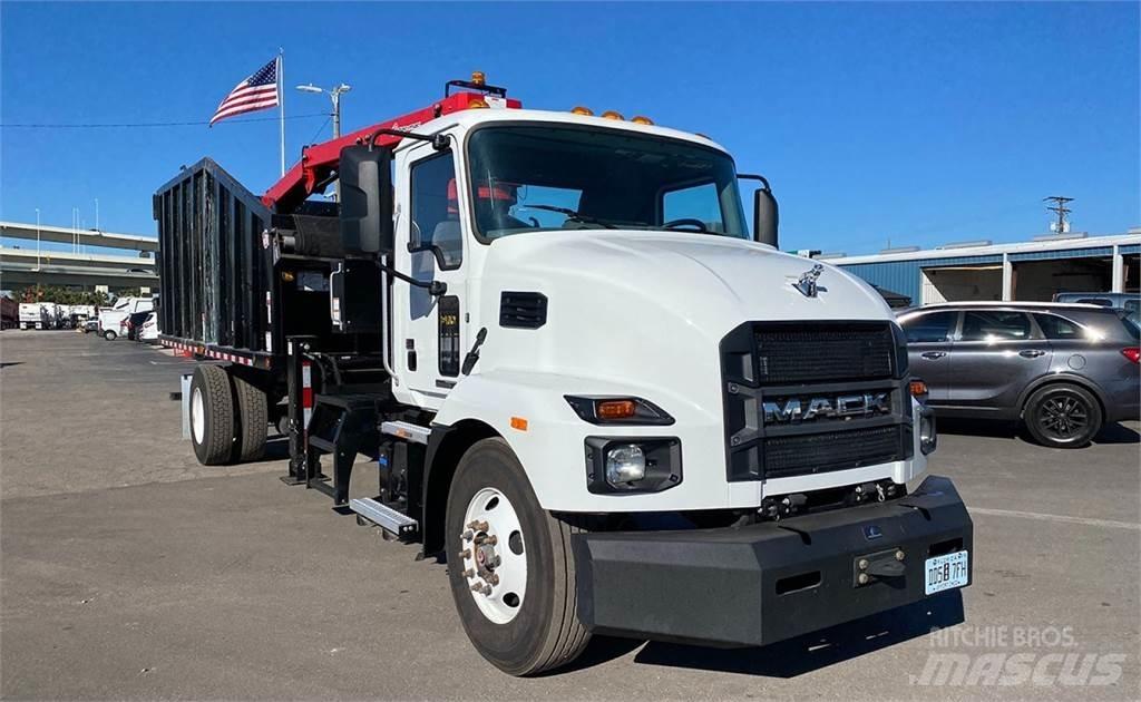 Mack MD7 Polipler