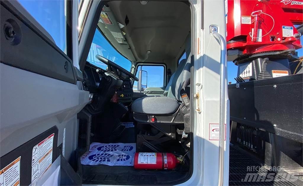 Mack MD7 Polipler