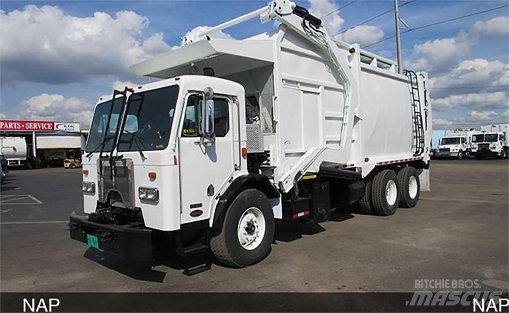 Peterbilt 320 Atik kamyonlari