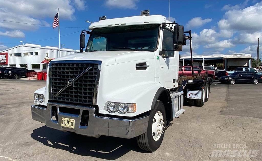 Volvo VHD64 Çekiciler