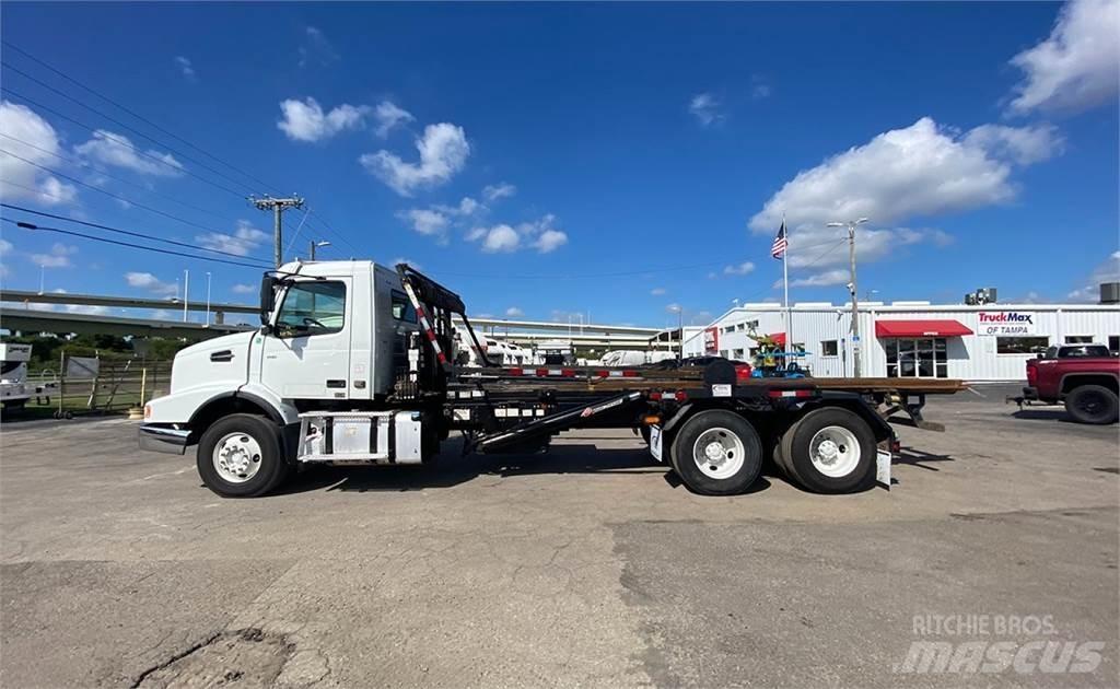 Volvo VHD64 Çekiciler
