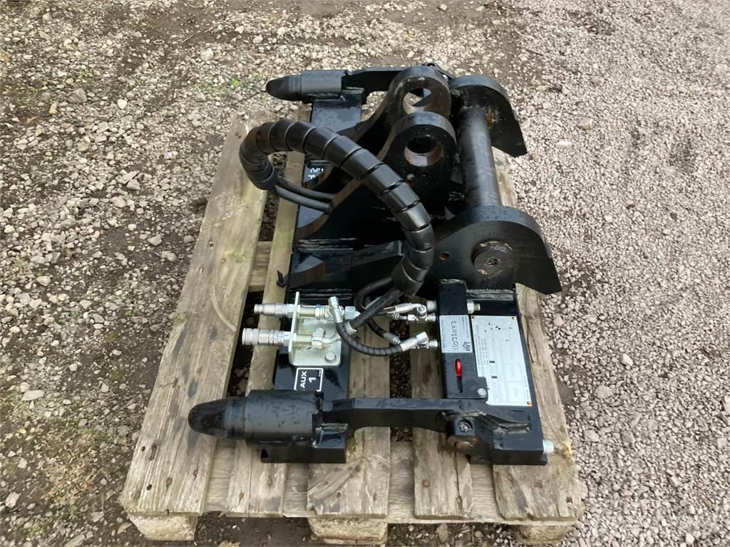 JCB  Diger tarim makinalari
