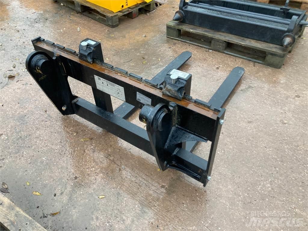 JCB  Diger tarim makinalari