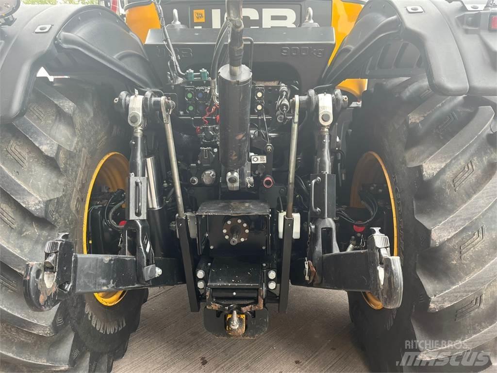 JCB 4220 Traktörler