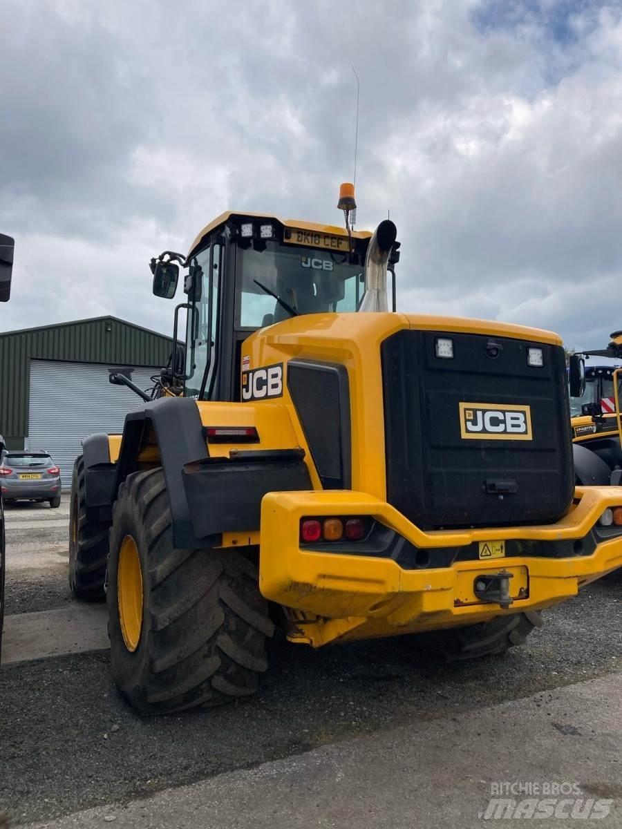 JCB 435S Tarimsal teleskopik yükleyiciler