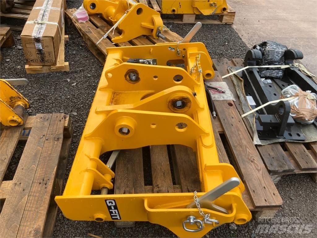 JCB Q-FIT Tarimsal teleskopik yükleyiciler