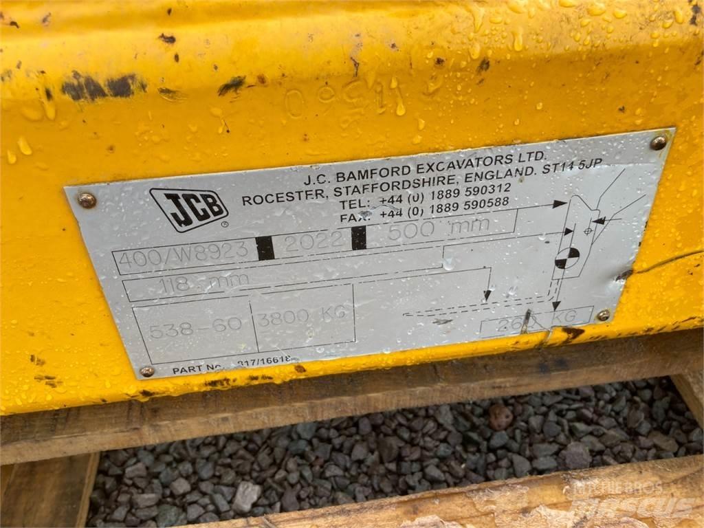 JCB Q-FIT Tarimsal teleskopik yükleyiciler