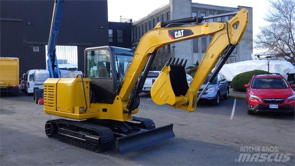 CAT 306E2 Paletli ekskavatörler