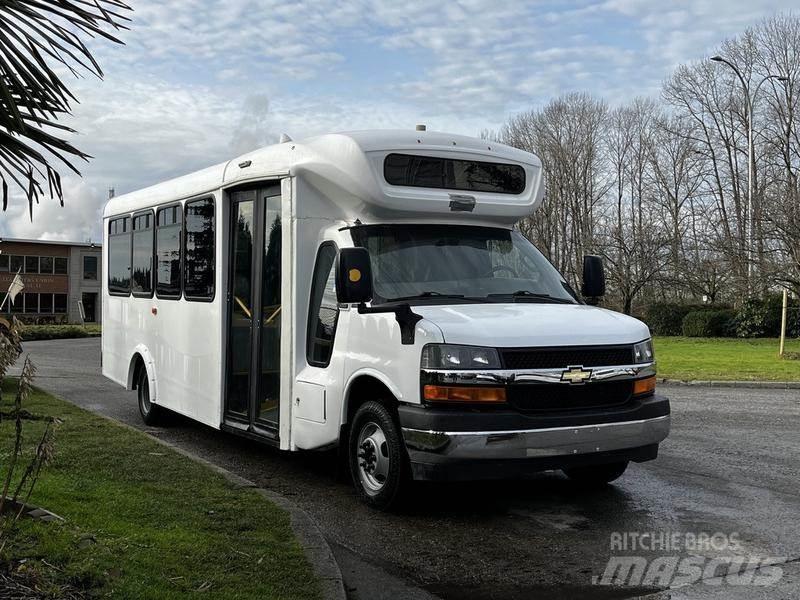 Chevrolet Express Minibüsler