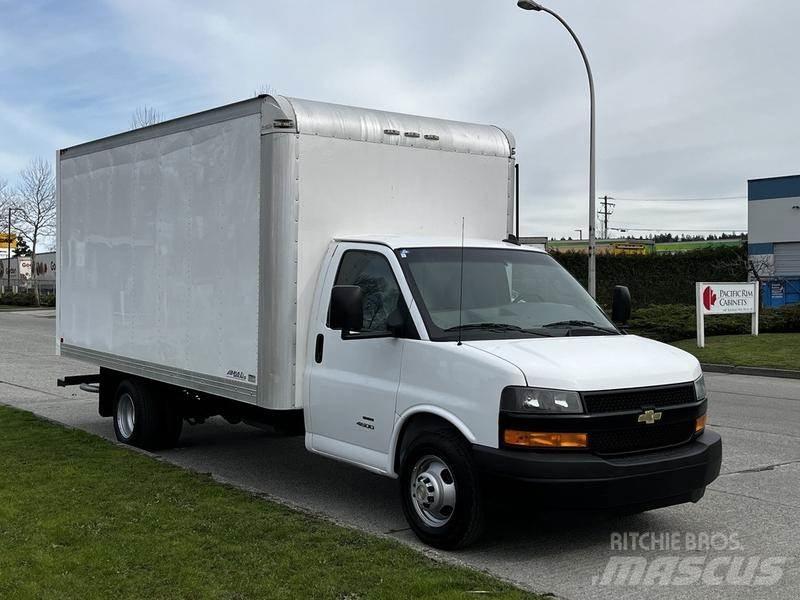 Chevrolet Express Panel vanlar