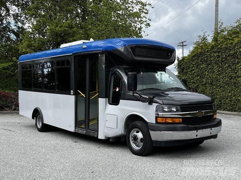 Chevrolet Express Minibüsler