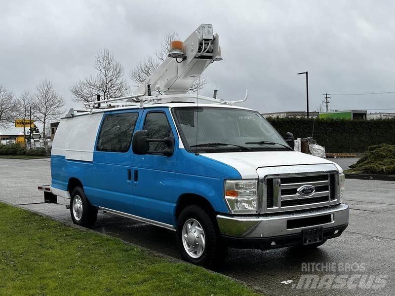 Ford Econoline Panel vanlar
