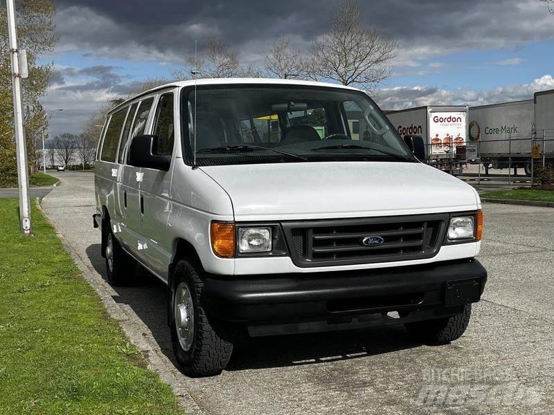 Ford Econoline Otomobiller
