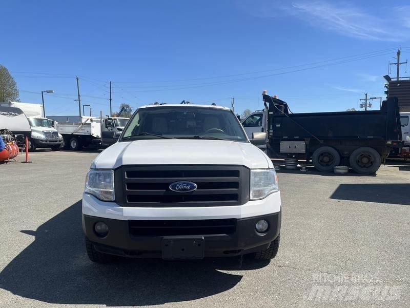 Ford Expedition Otomobiller