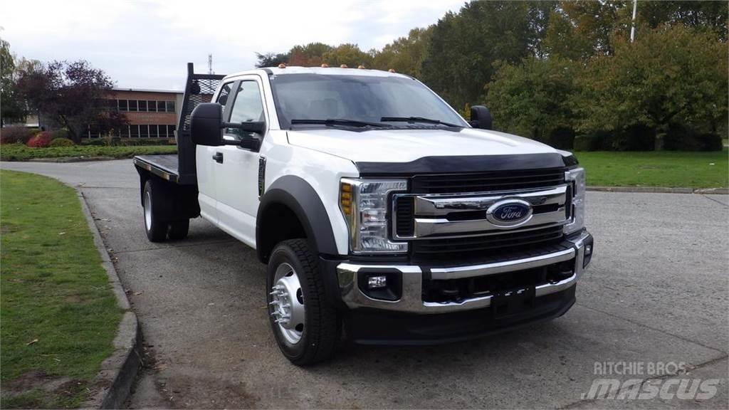 Ford F-550 Flatbed kamyonlar