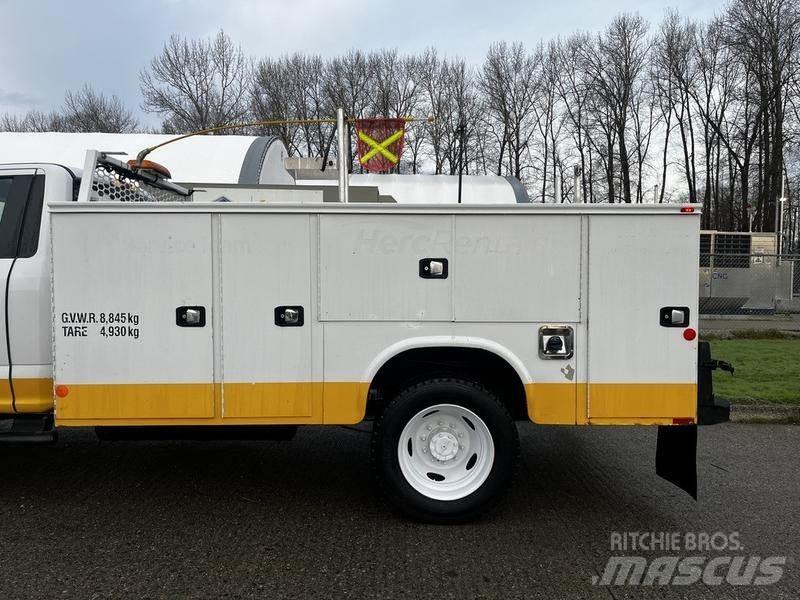 Ford F-550 Belediye / genel amaçli araçlar