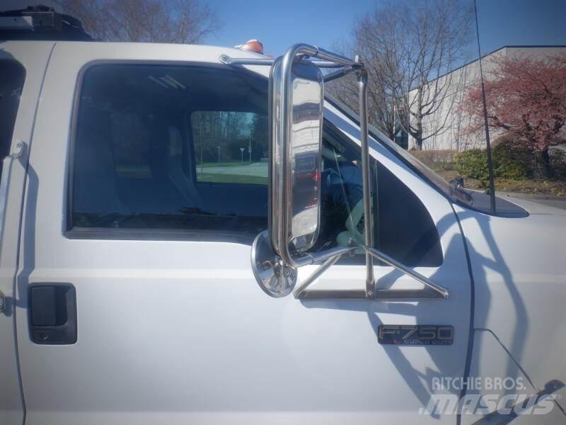 Ford F-750 Belediye / genel amaçli araçlar