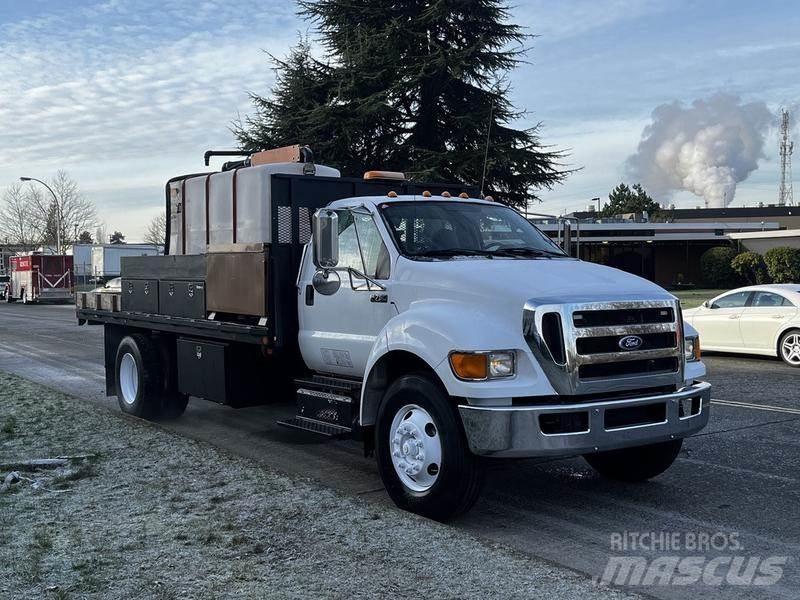 Ford F-750 Flatbed kamyonlar