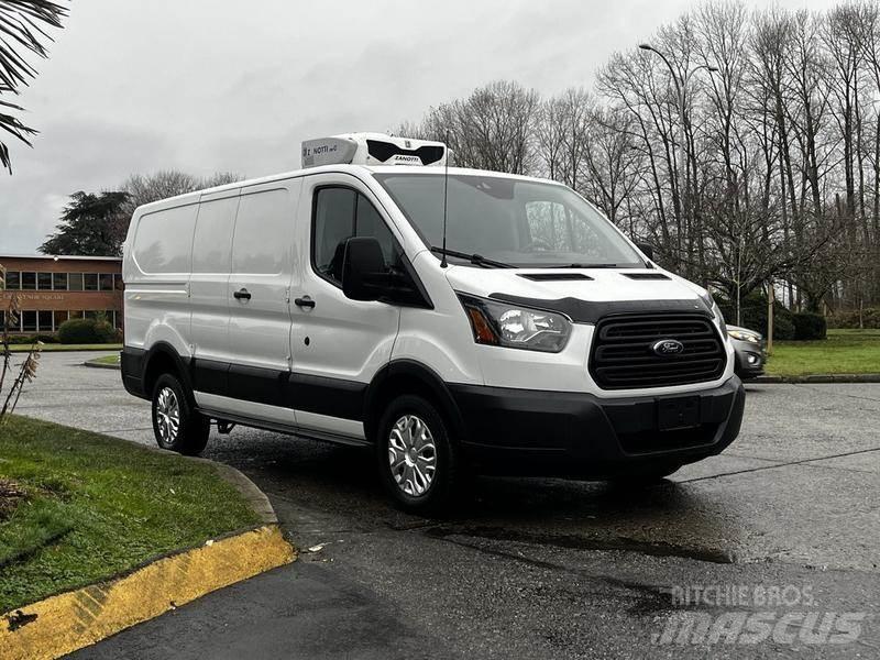 Ford Transit Panel vanlar