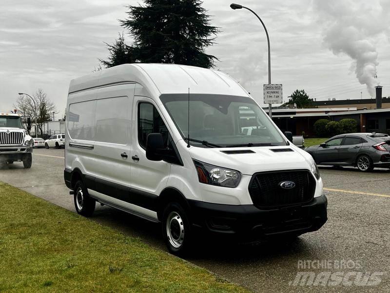 Ford Transit Panel vanlar