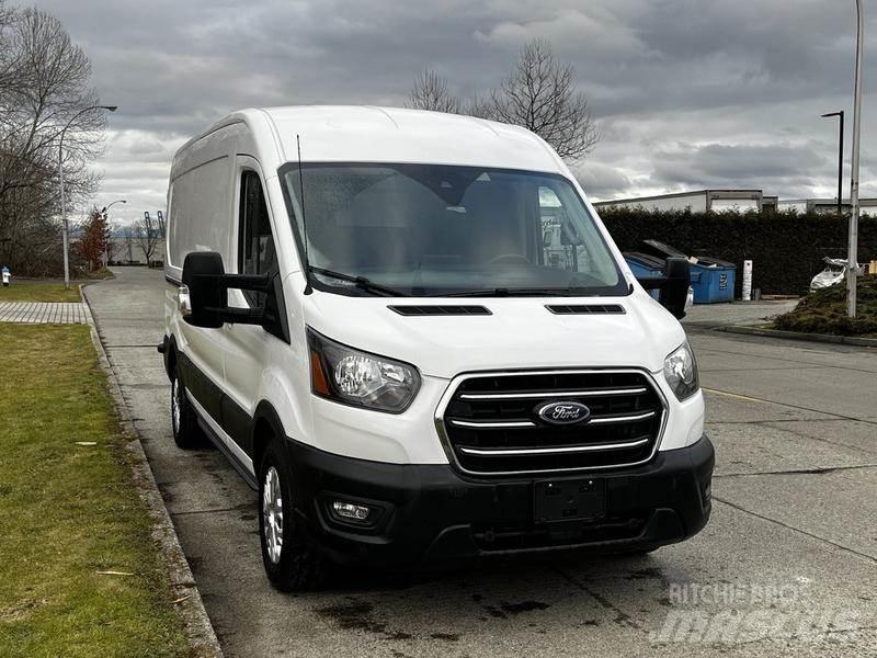 Ford Transit Panel vanlar