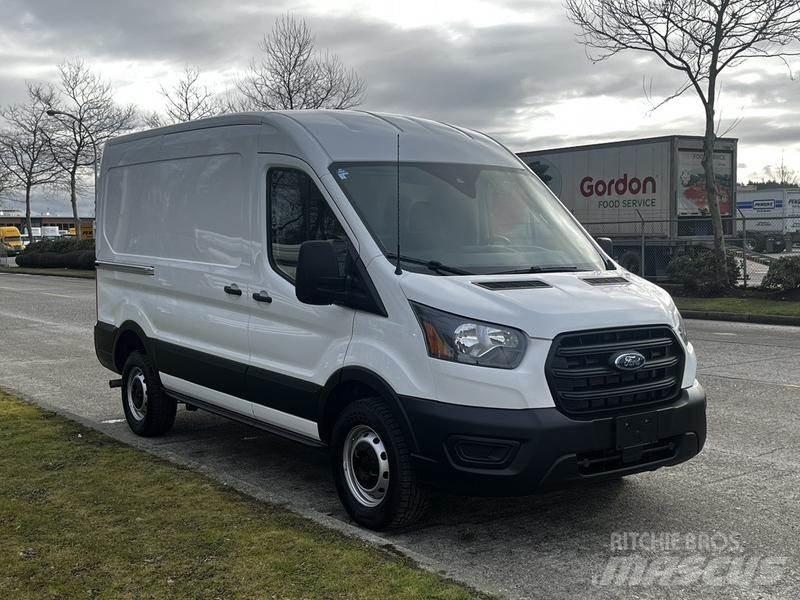 Ford Transit Panel vanlar